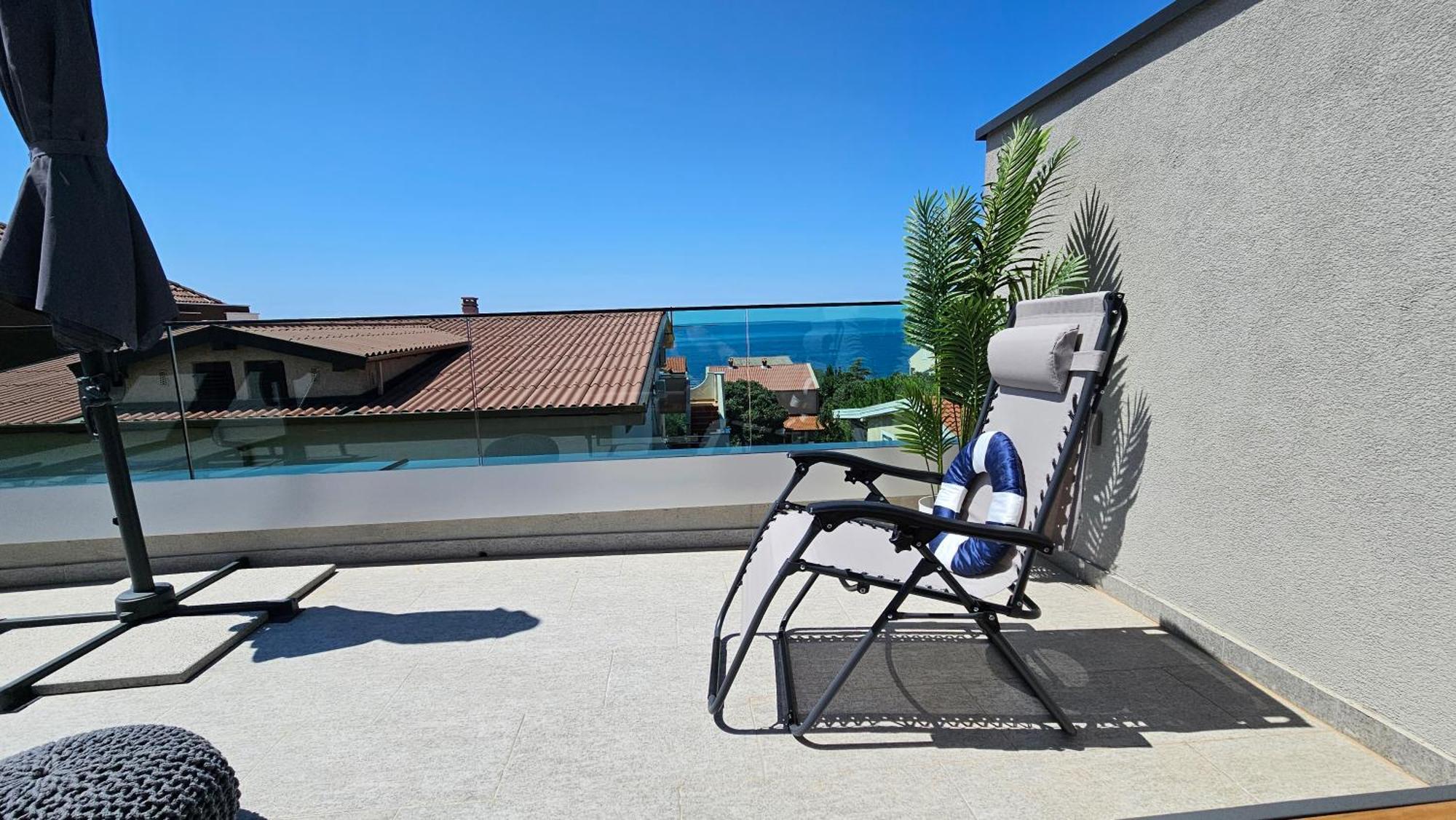 Appartement Blue Moon Apartment, Now With Jacuzzi Mandre
