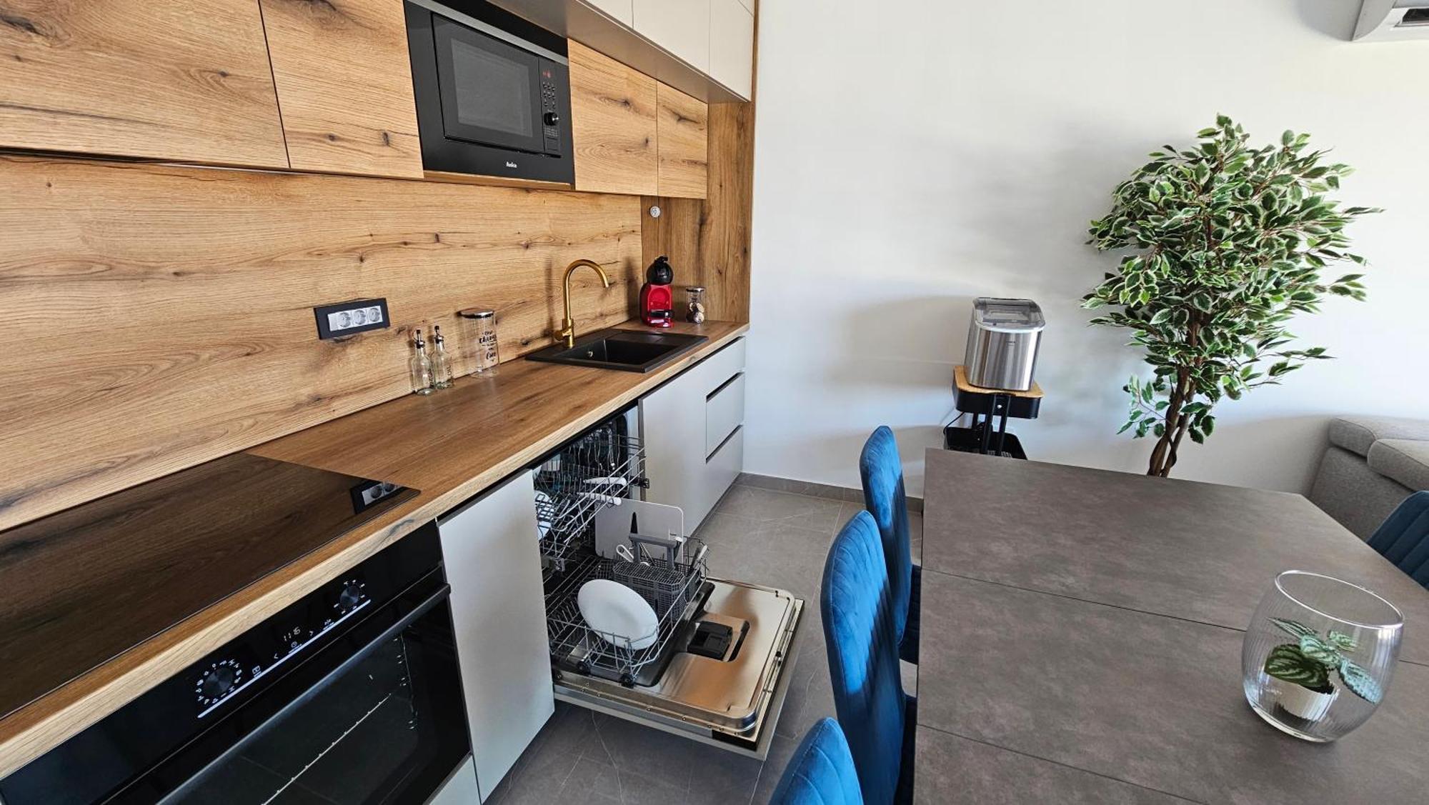 Appartement Blue Moon Apartment, Now With Jacuzzi Mandre