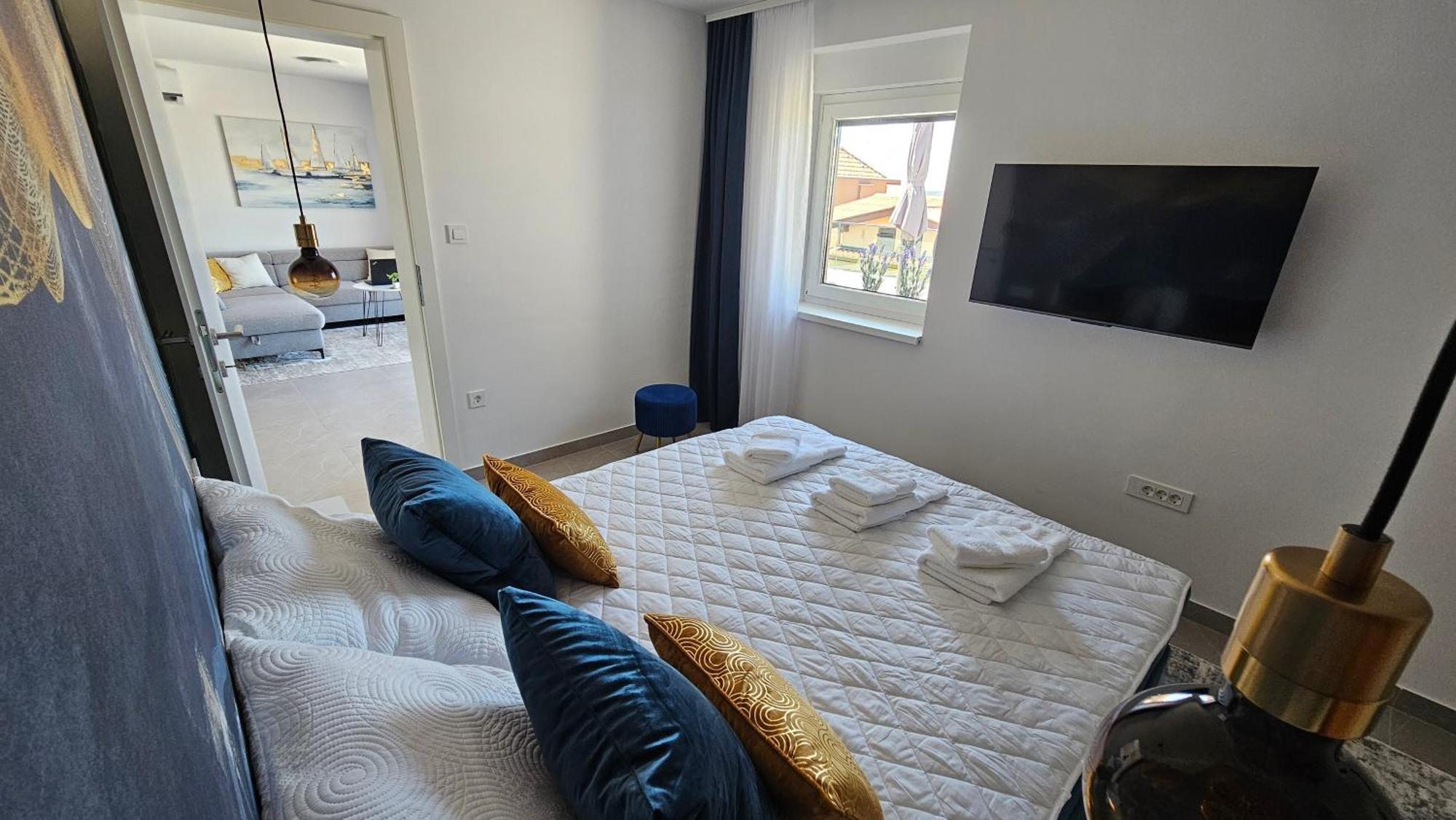 Apartament Blue Moon Apartment, Now With Jacuzzi Mandre